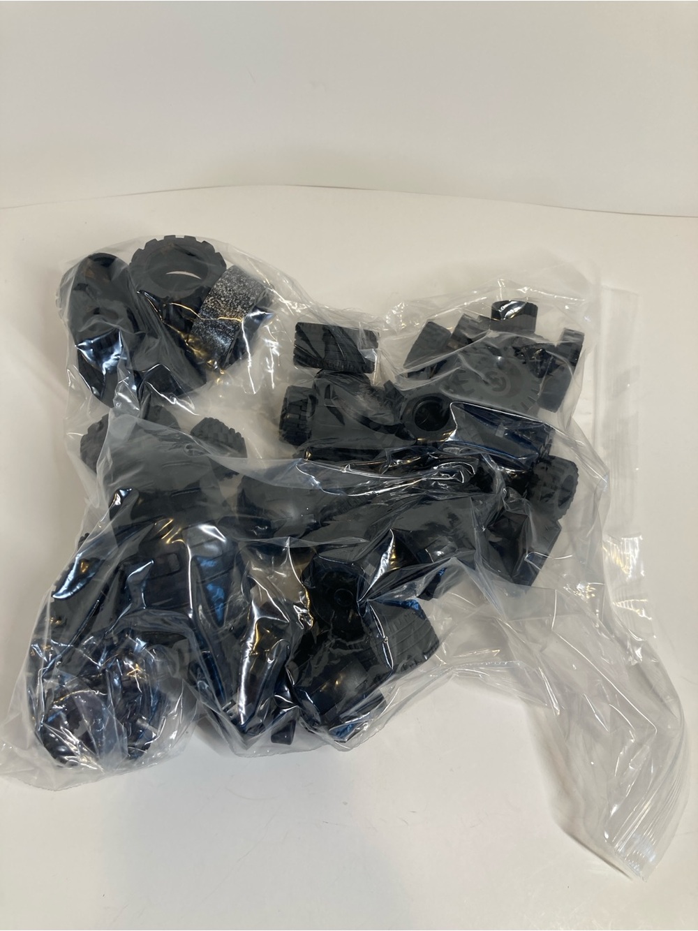 LEGO Bulk Mixed Black Tire Tread Parts Lot 575g 1.2lbs Assortment
